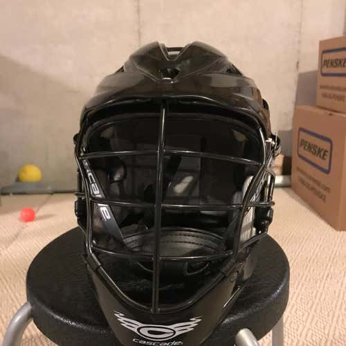 All Black Pro 7 Helmet