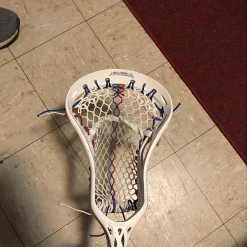 No Noz 2 W/ Throne Pennant