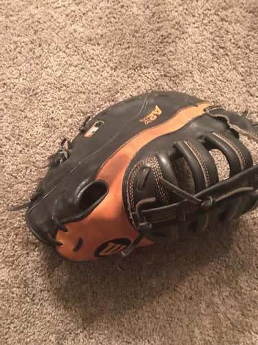 Wilson A2K first base mitt