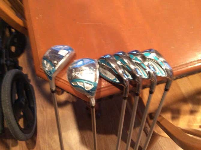Tour Edge Lady Edge Hybrid/Iron Set