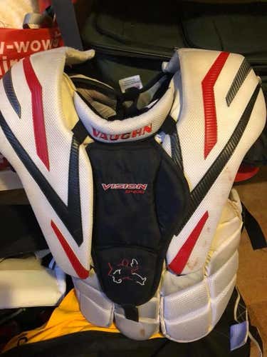 Vaughn Senior Chest Protector - Medium