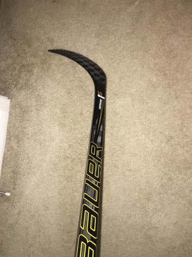 Bauer Supreme 1s, RH, P88 curve , 77 flex