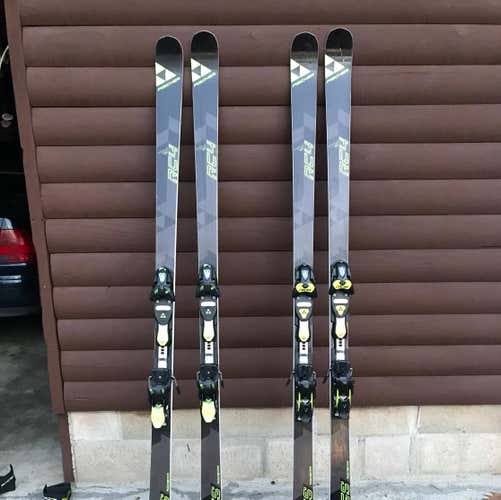 Pair Of 2016 Fischer World Cup RC4 GS 188cm Race Skis