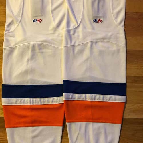 Brand New Adult Large AK New York Islanders White Hockey Socks