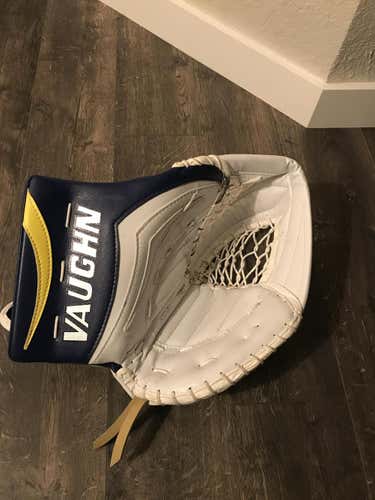 Markstrom Vaughn v7 team Sweden pro stock goalie glove