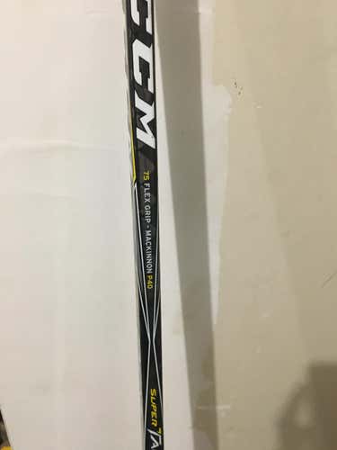 CCM Super Tacks 2.0 Senior Right Hand P40 75 Flex