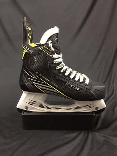 CCM Super Tacks Ice Hockey Skates SR 8.0D *New*
