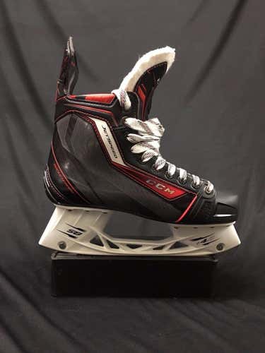 CCM JetSpeed Ice Hockey Skates Sr 7.0D *New*