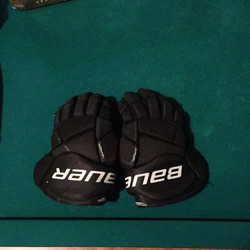 Bauer Vapor X20 Gloves