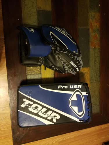 Tour Goalie Blocker and Trapper