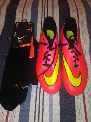 Nike Hypervenom Soccer Cleats