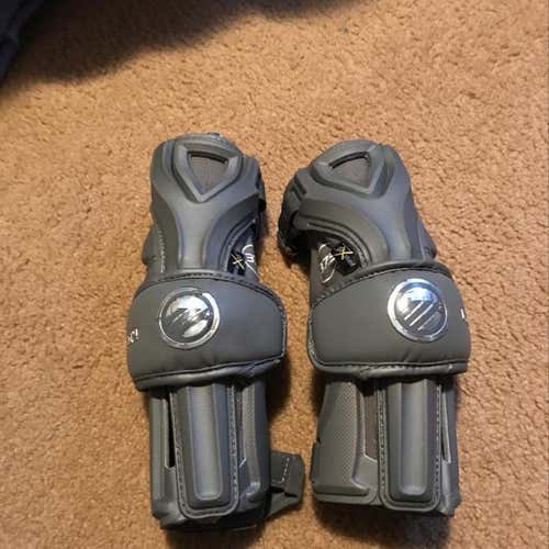 Maverik Rome RX3 Arm Guards