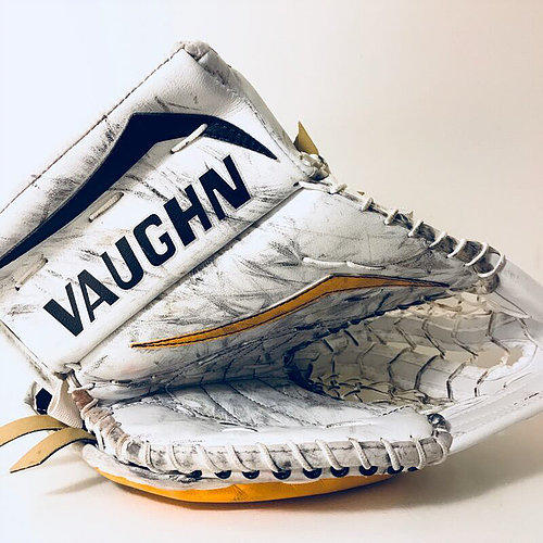 McIntyre Boston Bruins Glove Vaughn Pro Stock