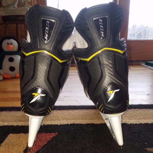 CCM TACKS (size 8 reg width)