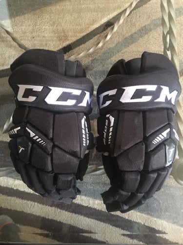 CCM Tacks 6052 V2 Gloves
