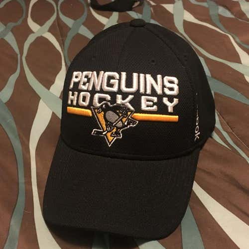 Pittsburgh Penguins Reebok Center Ice Hat
