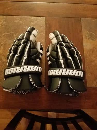 12" Warrior Regulator Gloves