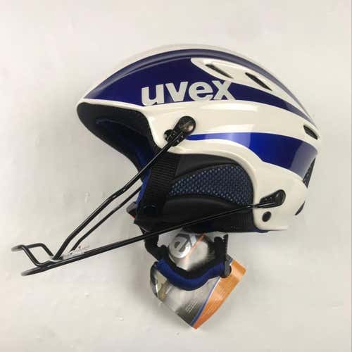 New Medium UVEX SKIING HELMET