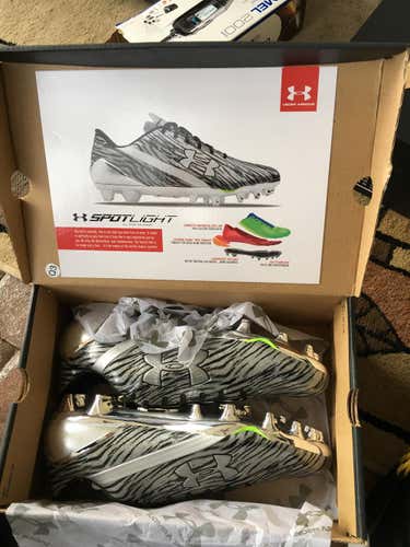 IMG Academy Spotlight Cleats