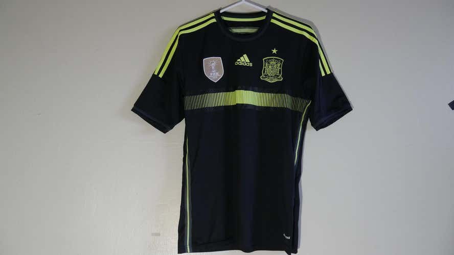 Worn Adidas Spain Away Replica (2014) Sz. Small