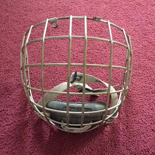 Nike Bauer FM 4000 Cage Medium