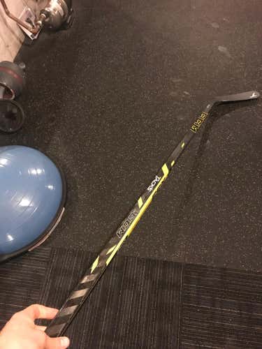 CCM Tack RH P19 95 Flex w Grip