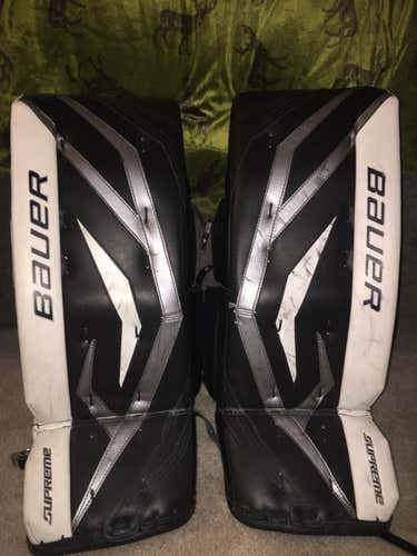 BAUER SUPREME ONE90 27+1 INTERMEDIATE GENTLY USED