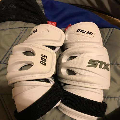 STX Stallion 500 Arm Pads