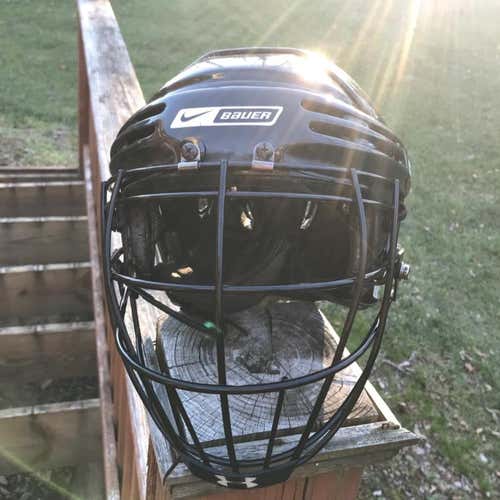 Black Bauer Box Lacrosse Helmet