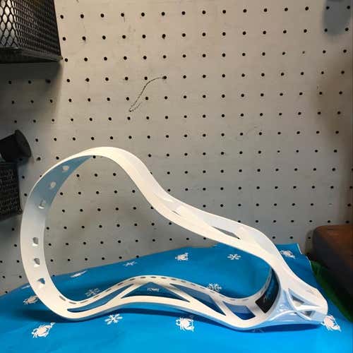 Basically New ECD Mirage Unstrung