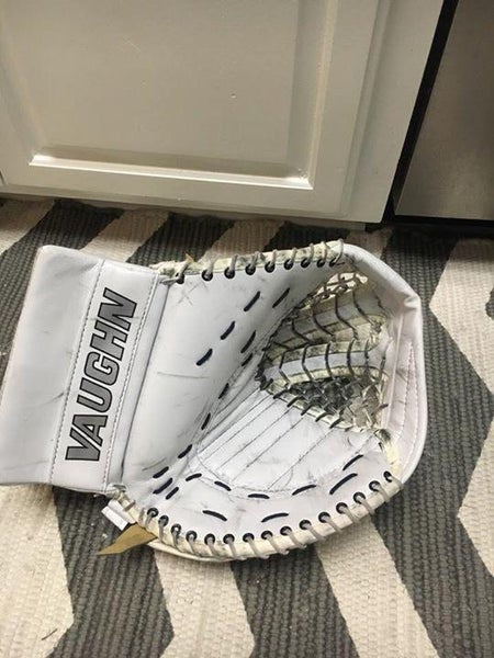 Pro Stock Vaughn vision goalie glove mcelhinney