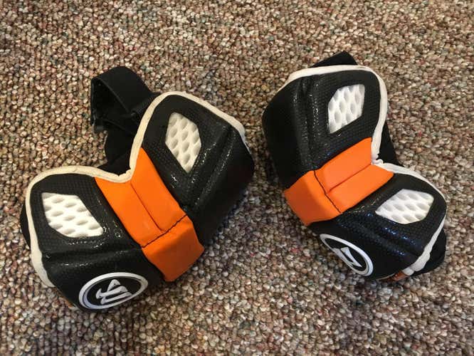 Princeton Warrior Evo arm pads (game worn- small rip in left pad which you can see in the 2nd pic)