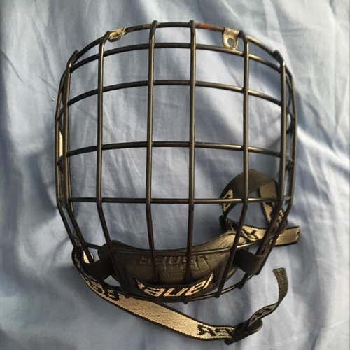 Black Bauer Medium Cage