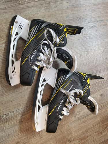 CCM Ultra Tacks 7.5 d like new