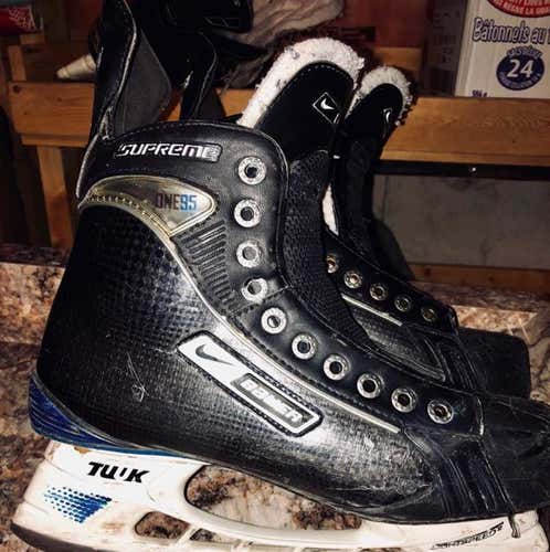 Bauer One95 Skates