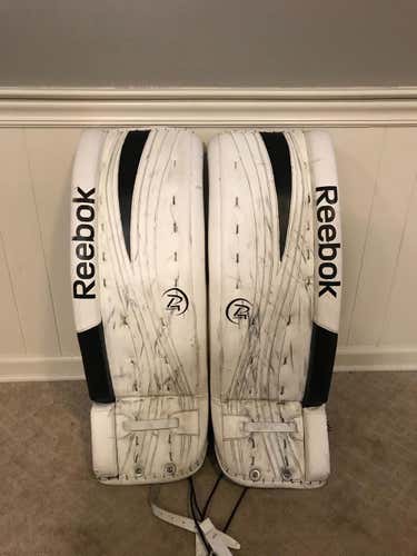 Reebok P4 Premier Leg Pads 34+1