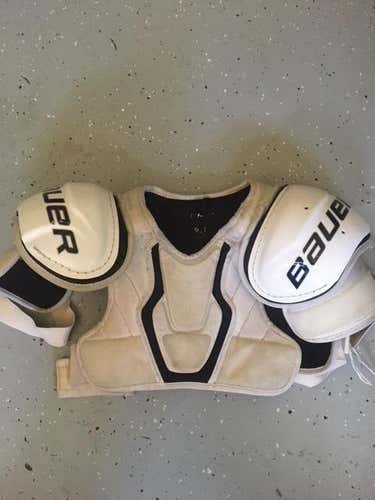 Bauer Nexus 400 Shoulder Pads