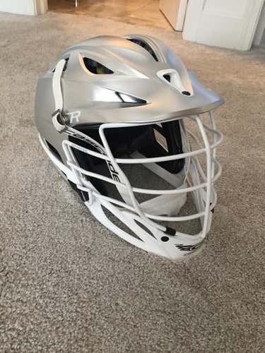 Platinum Cascade R Helmet W/ White Pearl Facemask