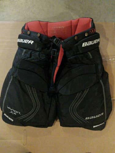 Bauer Vapor X40 Hockey Goalie Pants Sr. Medium