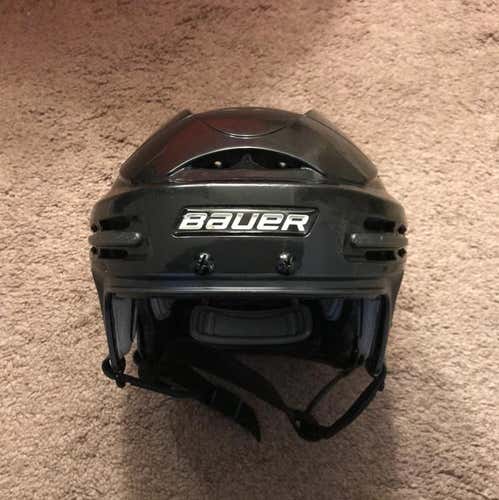 Bauer 9500 Helmet. Great Condition!
