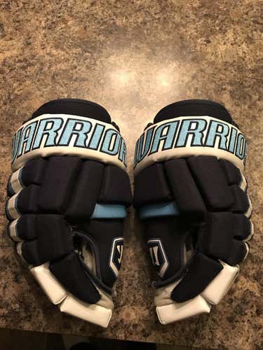 Warrior Gloves Maine colorway