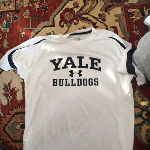 Yale Bulldogs Lacrosse Shooting Shirt