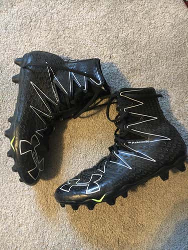 Under Armour Highlights Size 10.5