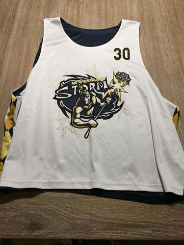 New England Storm Lacrosse reversible Pinny size large