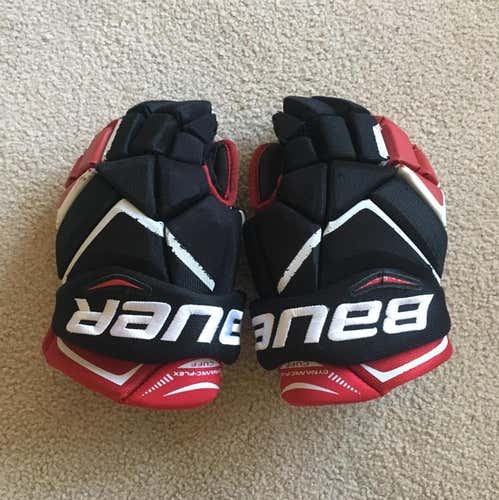 Bauer Vapor X800 Gloves
