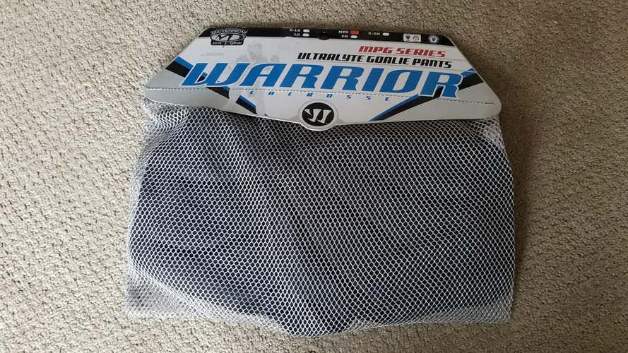 New Warrior Ultralyte Goalie Pants Size Medium