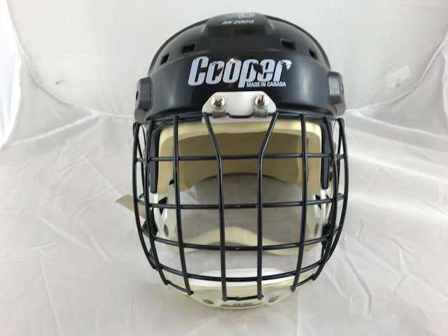 Vintage Cooper SK2000 Ice Hoceky Helmet with Cooper VL50 Cage - Excellent Condition - Look