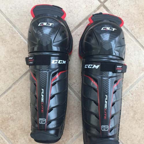 CCM Purelite QLT Shin Guards Junior 13” Excellent Condition