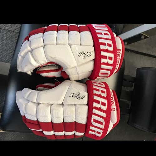 Pro Stock Boston University Gloves