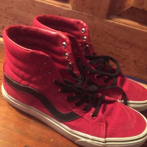 Men’s 9.5 Vans Skate High Chili Pepper High Top Sneaker